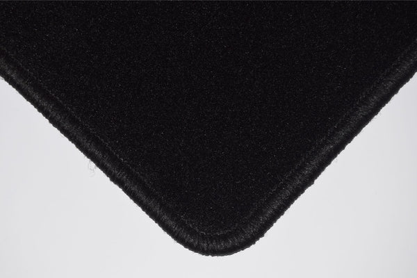 Land Rover Range Rover Evoque L538 (Rear Holes 7cm Bottom) 2013-2018 Black Tailored Carpet Car Mats HITECH