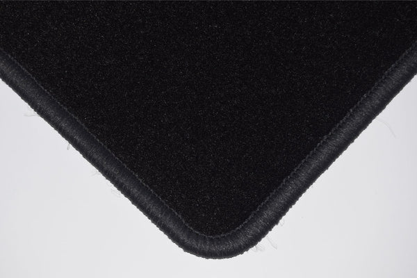 Mercedes C Class (W204) Auto Saloon/Estate 2007-2014 Black Tailored Carpet Car Mats HITECH
